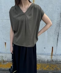 タック入りフレンチスリーブTシャツ(カーキ)