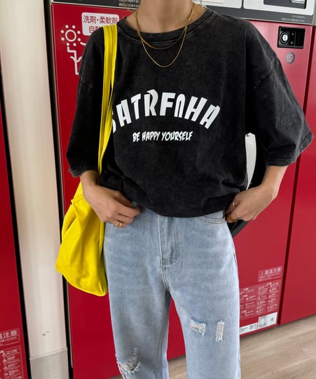 ウォッシュ加工ロゴTシャツ(ブラック)
