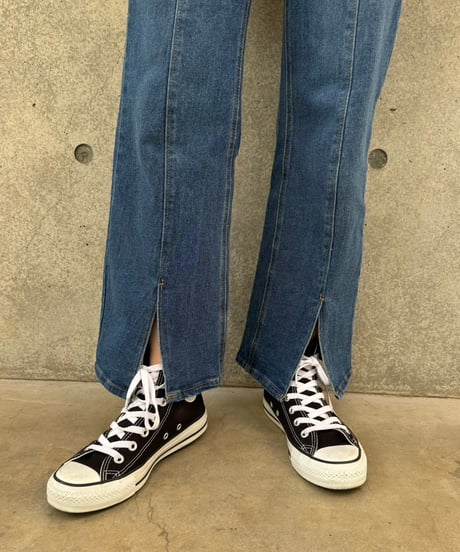 センタースリットデニムパンツ(ブルー)