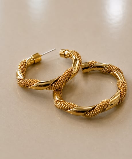 ツイストフープピアス(2color)