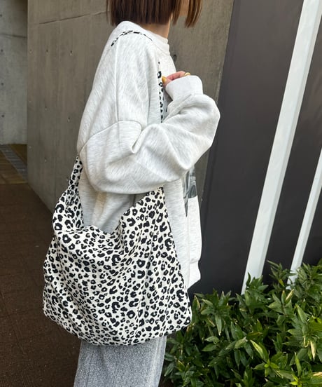フォトプリントスウェット(ライトグレー)
