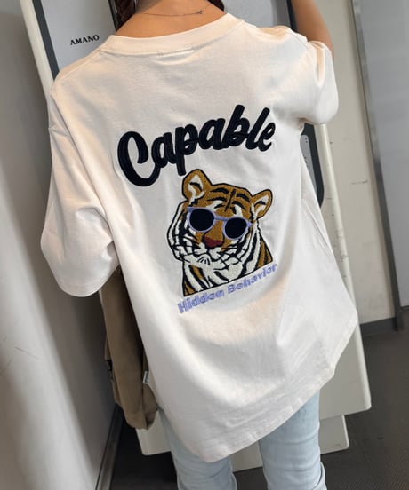 tigerサガラ刺繍Tシャツ(アイボリー)