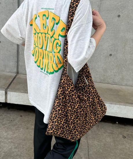 レオパード柄ショルダーバッグ(ブラウン)