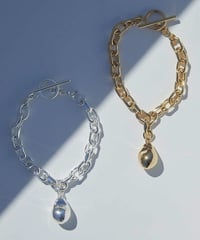 metal baroque bracelet