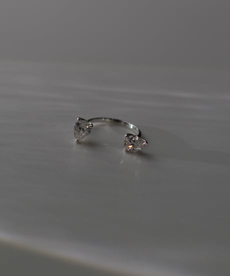 moissanite shape ring