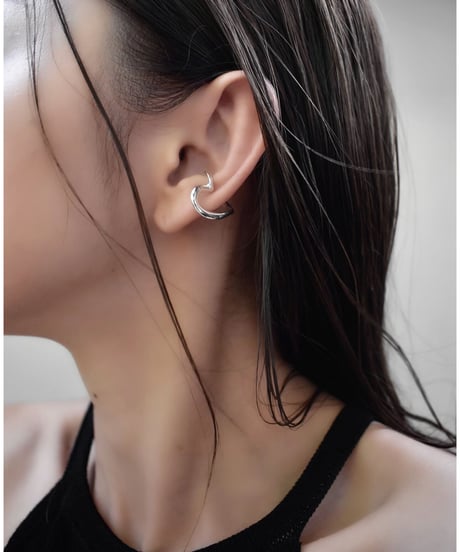 twist heart ear cuff〈single〉