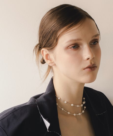 pearl dot choker
