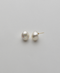 [nude] bubble pearl STUD ピアス/イヤリング（white）