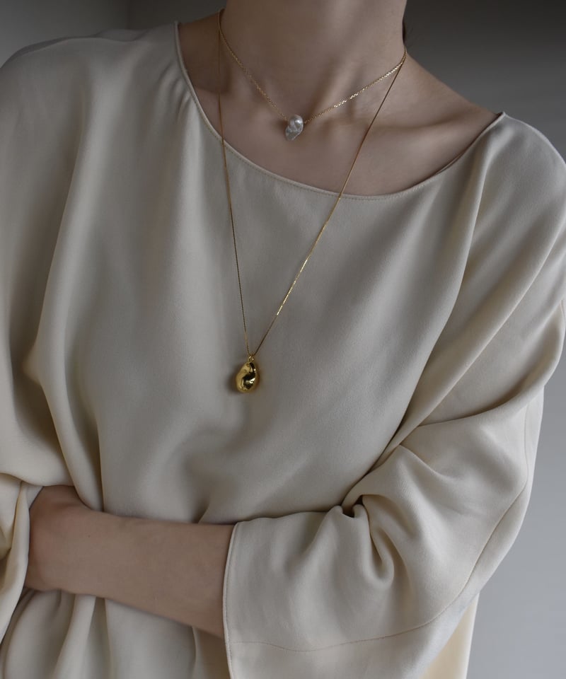 metal baroque necklace | ripsalis