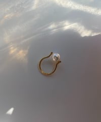 ripsalis bubble pearl STUD ピアス nude] bubble pearl STUD ピアス/イヤリング（white） | rip