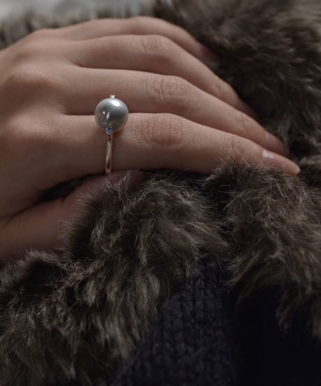 omega pearl ring