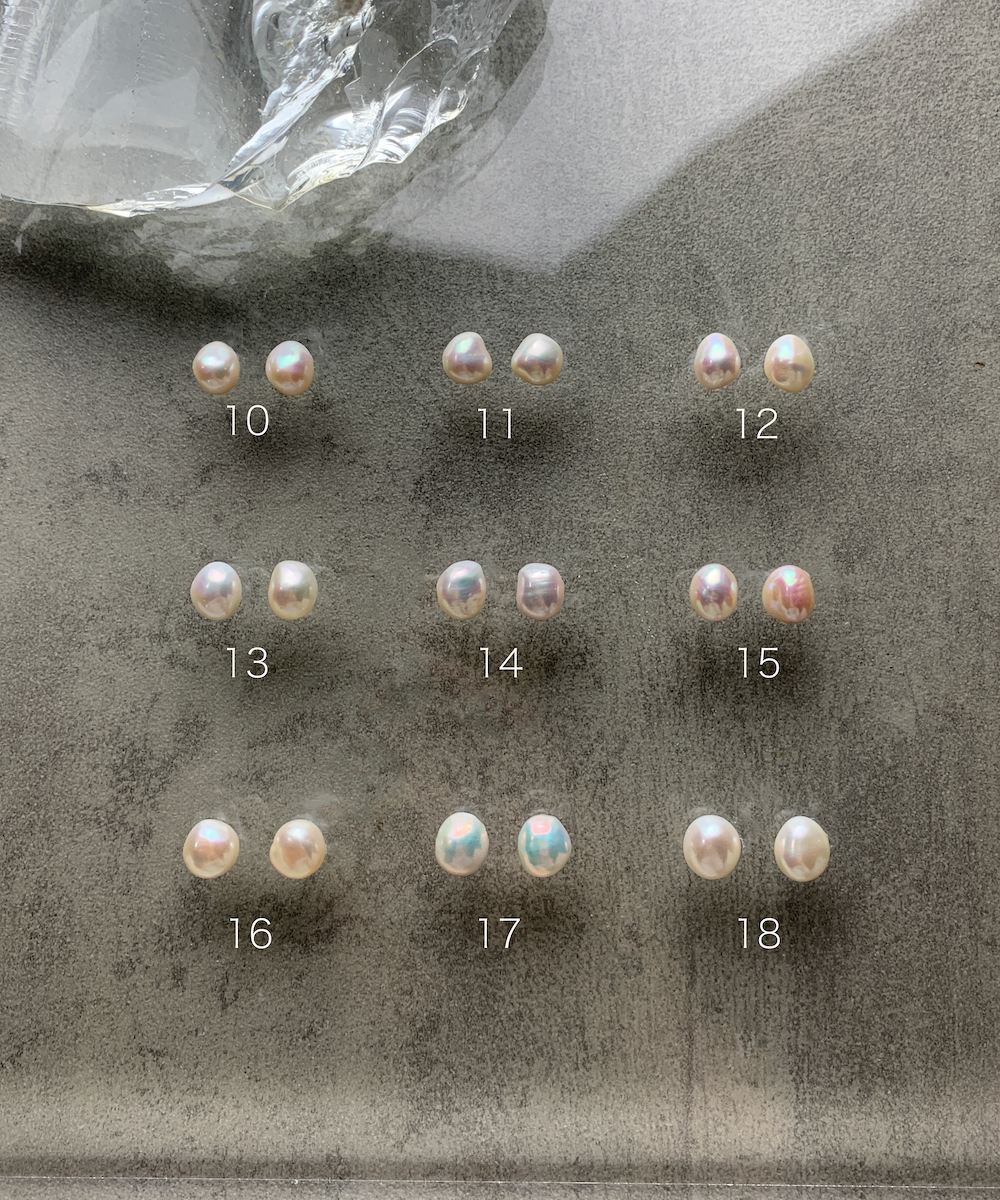 nude] mini bubble pearl STUD ピアス/イヤリング（white）