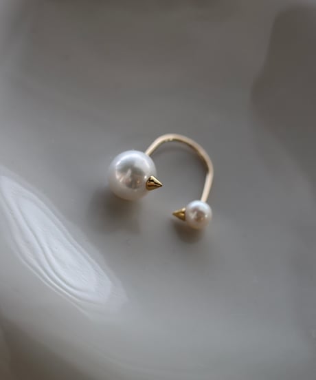 cone studs ring