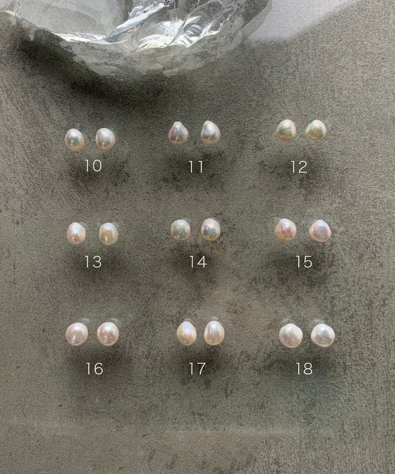 ripsalisリプサリス　color bubble pearl ピアス nude] mini bubble pearl STUD ピアス/イヤリング（white）