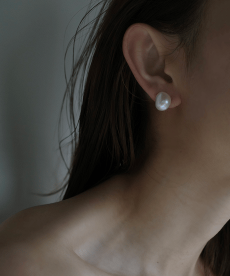 [nude] bubble pearl STUD ピアス/イヤリング（white）