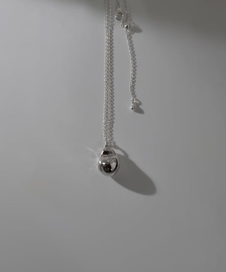 metal baroque necklace