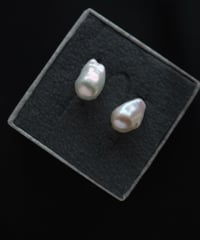 リプサリス／mini mini oyster baroque pearl nude] mini mini oyster baroque pearl | ripsalis