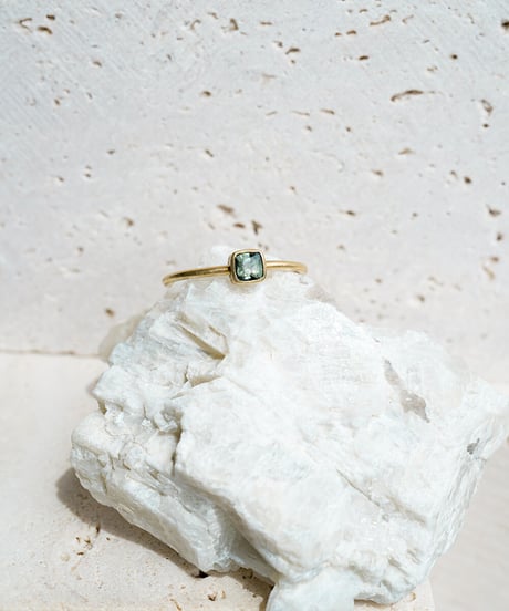 Spinel (NO,139551)
