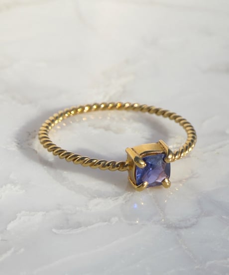 Violet Sapphire Twist Ring (NO,137463) Silver 18kコーティング13号