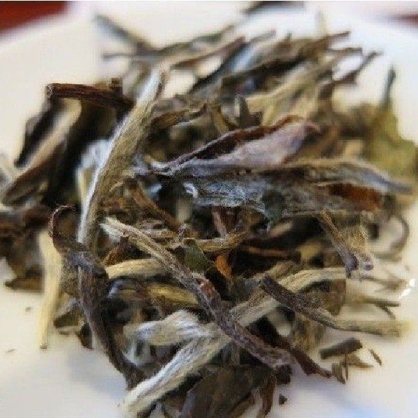 中国茶 台湾茶 白牡丹 ２０２０年 ３０ｇ×６＝１８０ｇ 缶入り