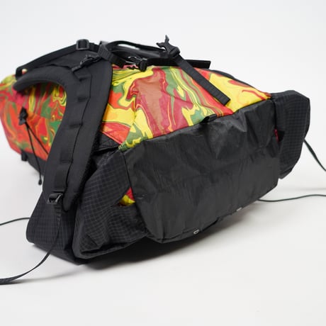 Lite AF/PRINTED DYNEEMA 30L CURVE FRAMELESS