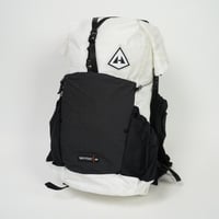Hyperlite Mountain Gear/WAYPOINT35