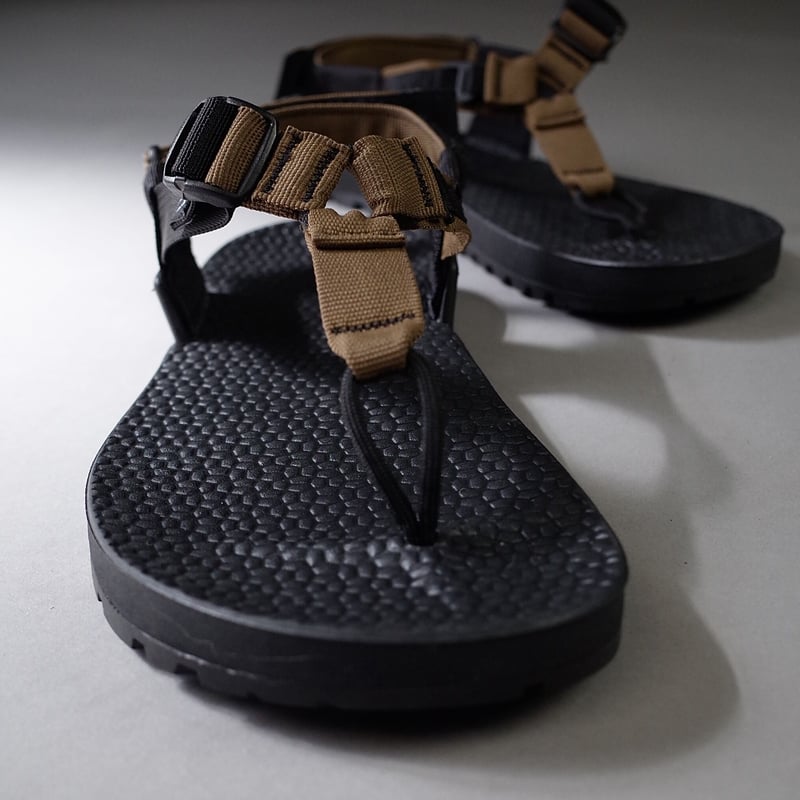 BEDROCK SANDALS/Cairn 3D Coyote Tan | SUNDAY 