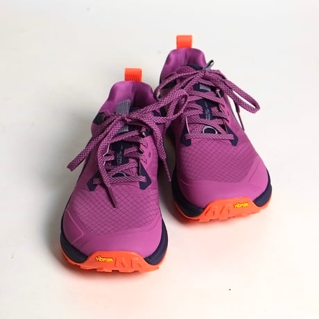 ALTRA/ LONE PEAK 9+ Womens