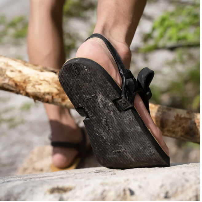 LUNA SANDALS / Venado Premium Cabra -Winged Edi