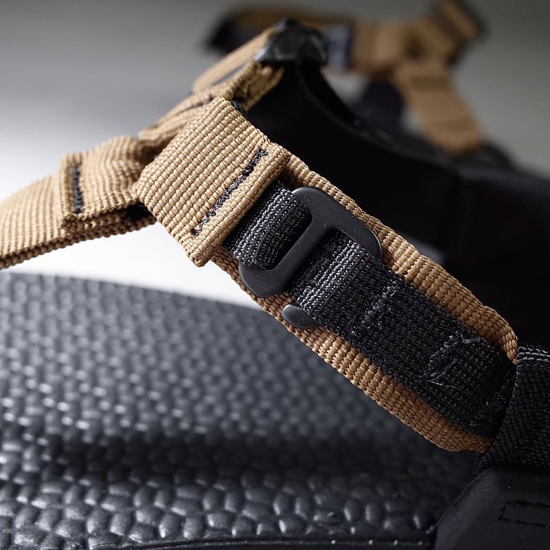BEDROCK SANDALS/Cairn 3D Coyote Tan | SUNDAY 