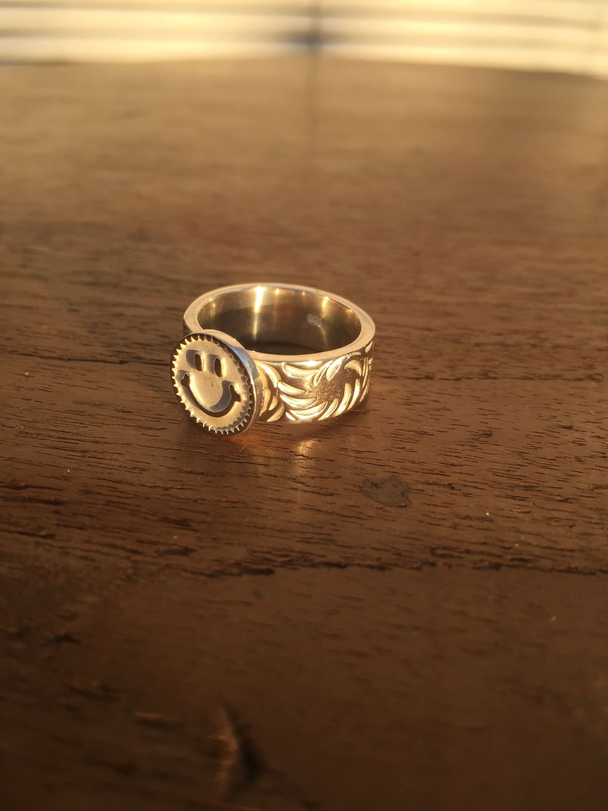 唐草模様 & スマイリー リング 925シルバー | Voyage Jewelry Japan 唐草模様 & スマイリー リング 925シルバー | Voyage Jewelry Japan