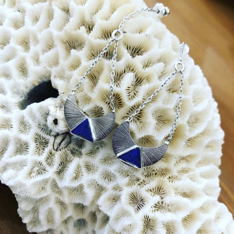 ラピスラズリ　ハンギングムーン　ピアス　925シルバー