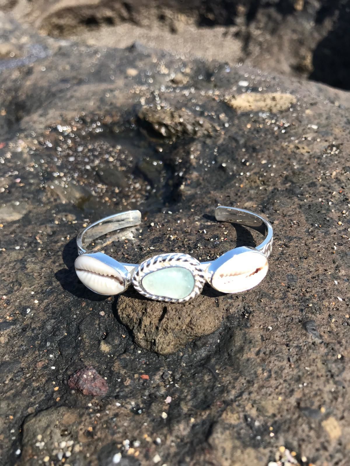 ラモーナデルソル　唐草バングル　唐草模様 ラモーナデルソル 唐草バングル 唐草模様 ラモーナデルソル 唐草