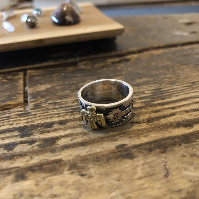 Navajo GaryReeves サンダーバードリング 26号 最終価格 Navajo GaryReeves サンダーバードリング 26号 最終価格 - メルカリ