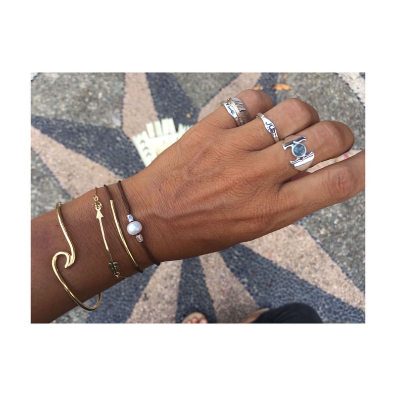 ウェーブ リング 刻印& 槌目 925シルバー | Voyage Jewelry Japan