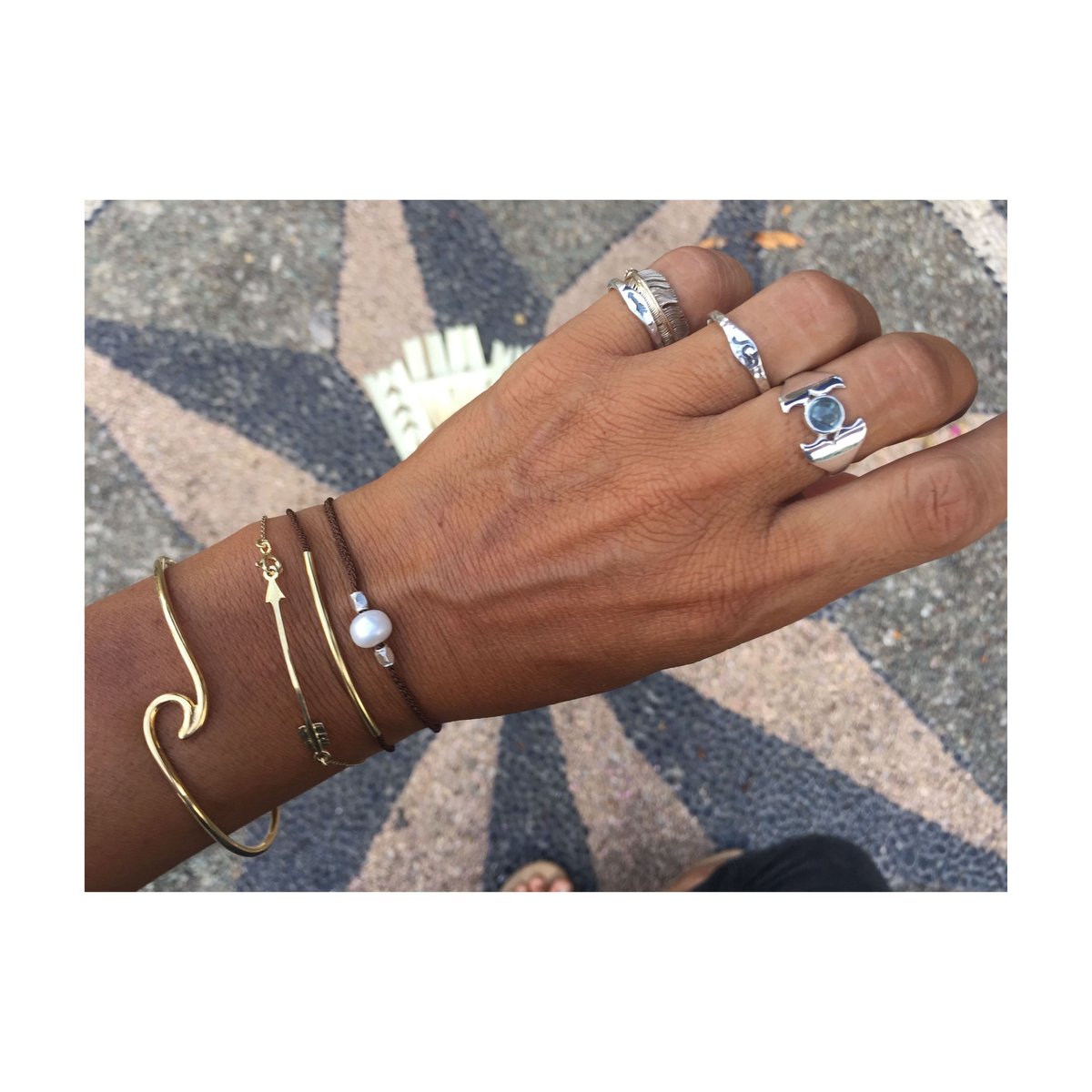 ウェーブ リング 刻印& 槌目 925シルバー | Voyage Jewelry Japan