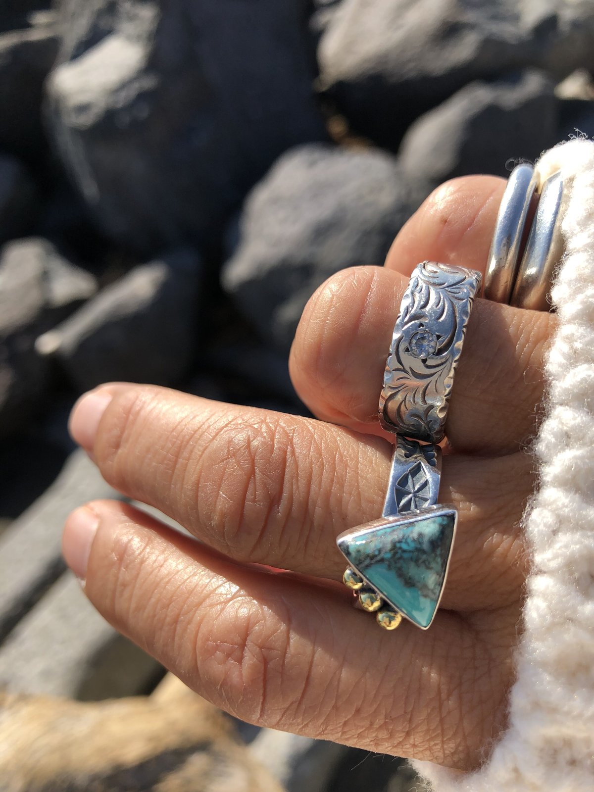 トライアングル ターコイズ w/スタンプリング | Voyage Jewelry Japan
