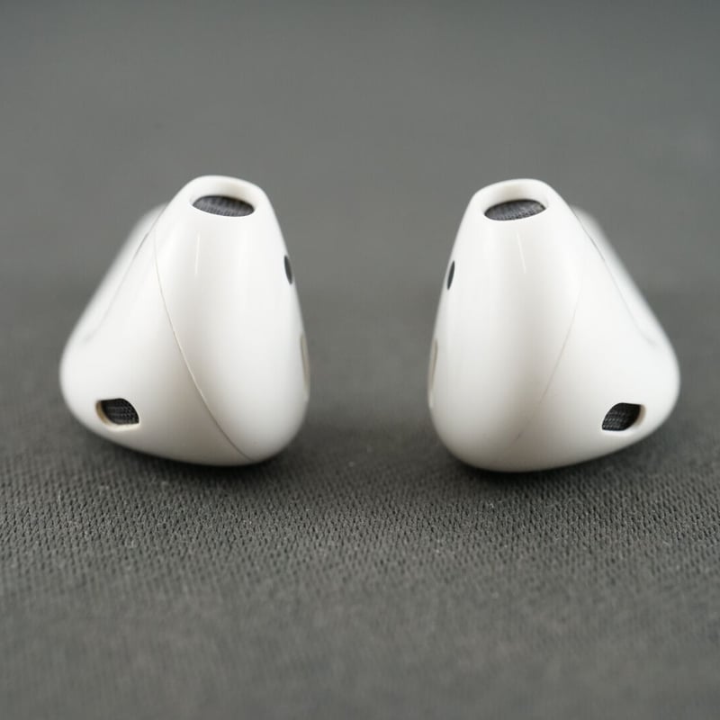 Apple AirPods エアーポッズ USED美品 第一世代 海外モデル