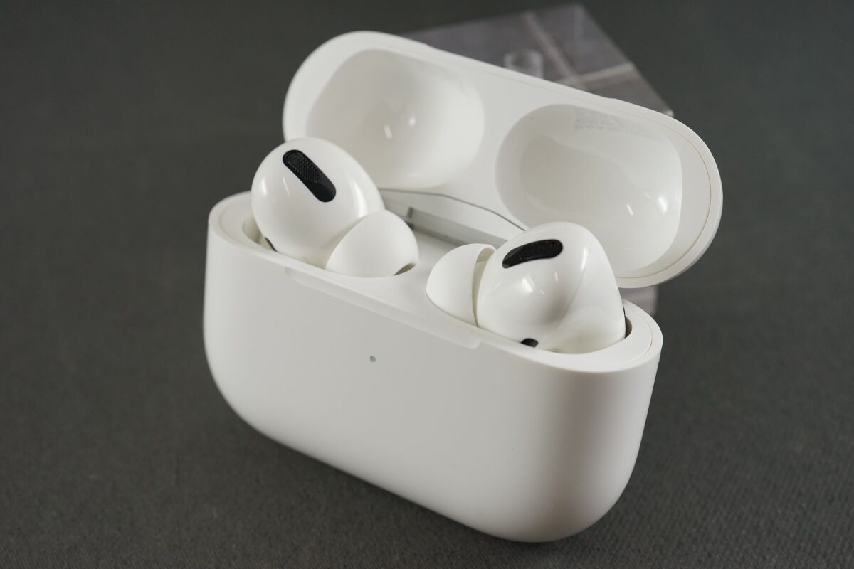 Apple AirPods Pro エアーポッズ プロ 完全ワイヤレスイヤホン USED超 ...