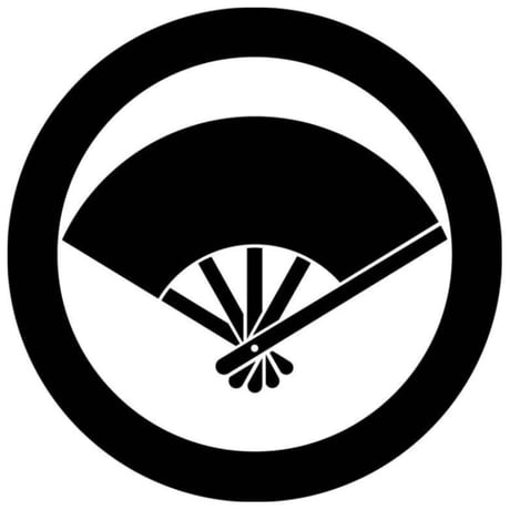 家紋 Amazon.co.jp: 家紋シール 脇坂安治 輪違い 24cm x 24cm KS24