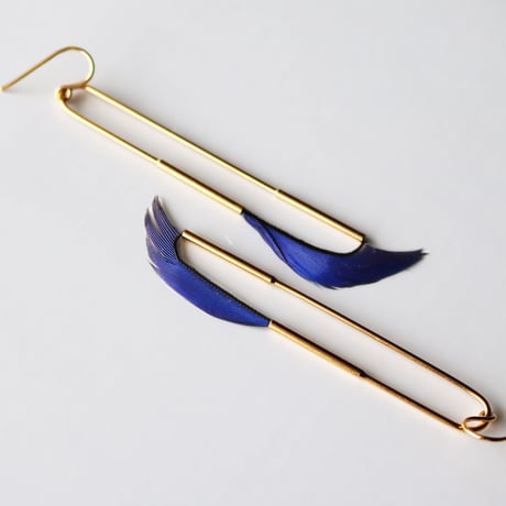 フェザーピアス | STORES