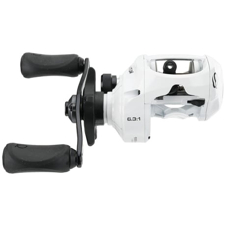 フリッピングスイッチ付きの名機！【クァンタム アキュリスト　Quantum Accurist Casting Reels　AT100SPTA.BX2】右巻き　ギア6.3