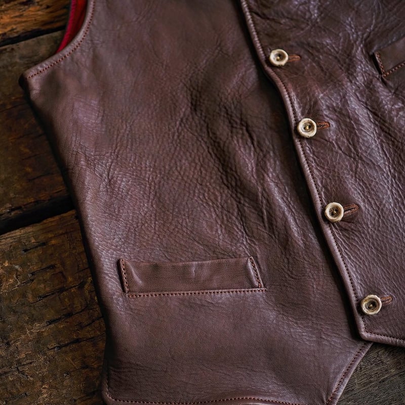 DEER HORN SMITH'S / LAPELLED VEST 
