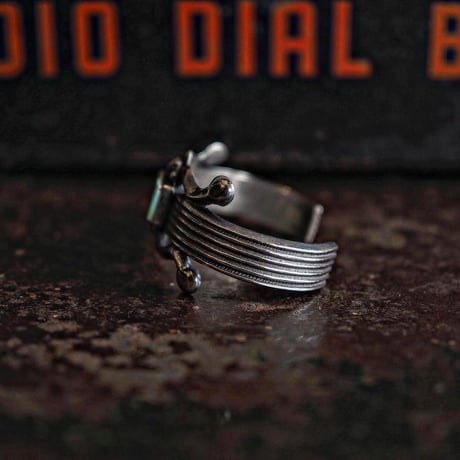 Harrison Bitsue／Royston Turquoise Sand Cast Bangle