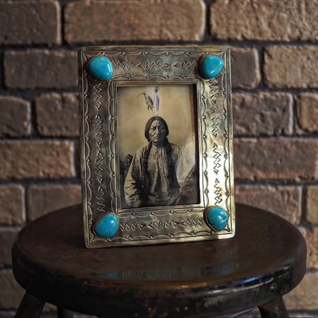 J.Alexander / STAMPED TURQUOISE PHOTO FLAME "Small"