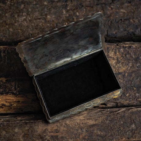 J.Alexander / STAMPED RECTANGULAR CONCHO BOX W-TURQUOISE