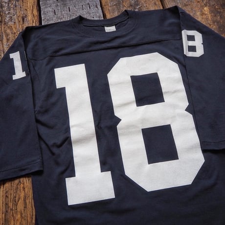 ANONYMOUS HANDS ／ FOOTBALL TEE