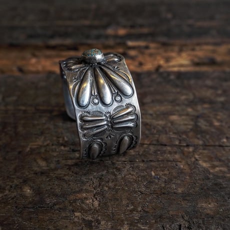 MS ring / Stamp Work Bangle "Old Fly"