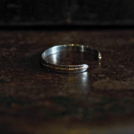 John Nelson ／ FEATHER BANGLE 12K G.F -6mm-