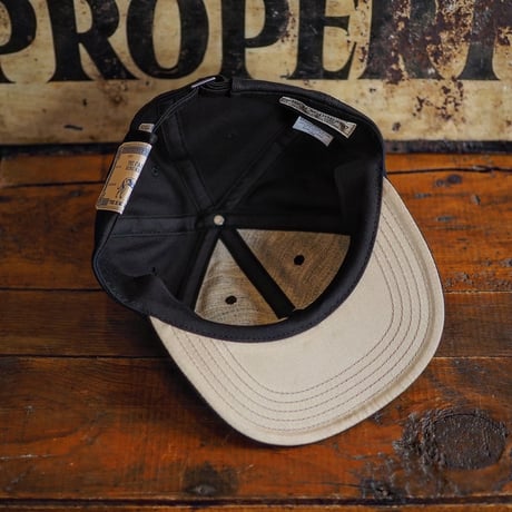 THE H.W.DOG＆CO. ／ 2TONE CAP